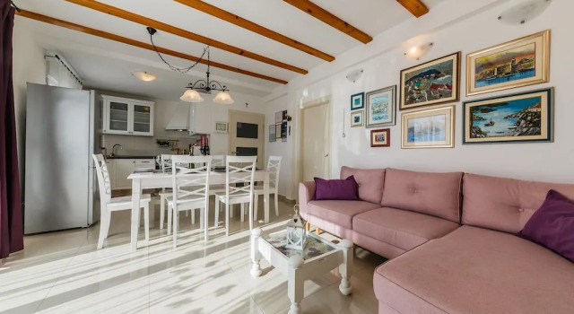 Villa Luana with amazing sea views