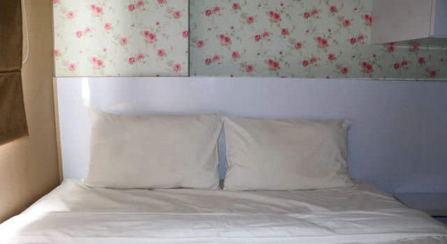Номер Standard Homey And Cozy Stay 2Br At Green Pramuka City Apartment