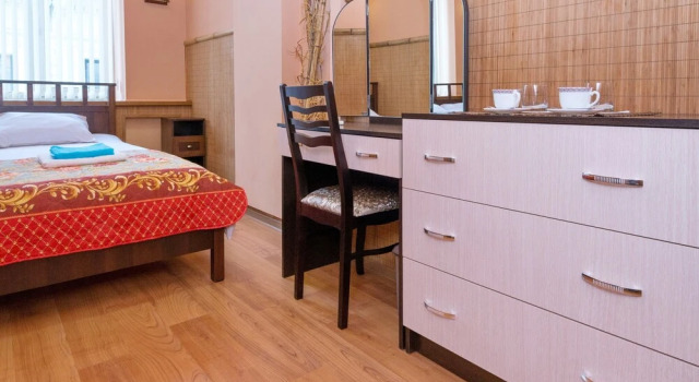Solotel Mini-hotel, Rezervovat Hotel Hotely v Moskva s parkováním, poblíž Lenkom Theatre, Parkování