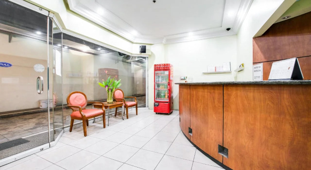Benson Apartelle, Rezerwuj Hotel Hotele w National Capital Region z basenem, Basen