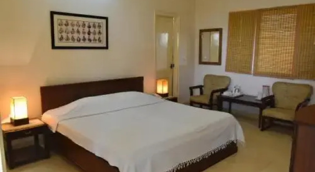 Aura Vaseela, Prenota Hotel Hotel a Chandigarh Region con piscina, Piscina