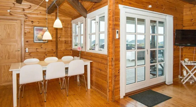 Stunning Holiday Home in Juelsminde Near Sea in Pøt Strandby, Prenota Hotel Juelsminde 