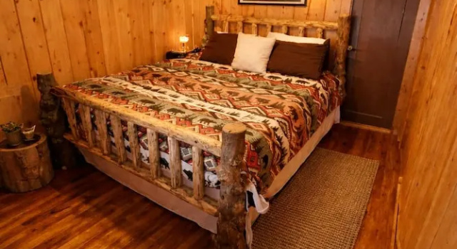 Люкс с видом на реку The Amoretti Hotel