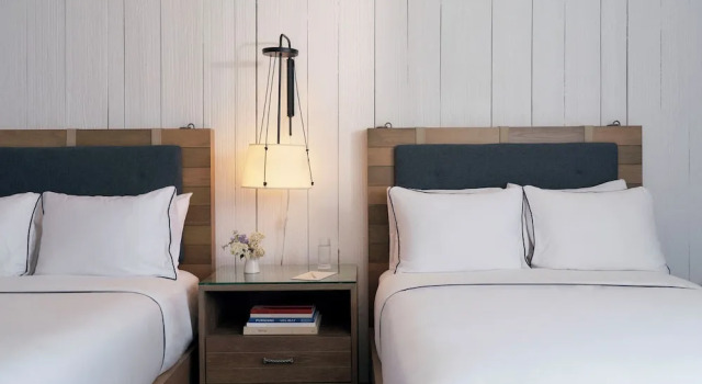 Четырёхместный номер Standard с красивым видом из окна Montauk Yacht Club