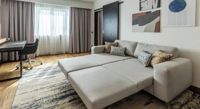 Двухместный люкс c 1 комнатой Crowne Plaza Belgrade by IHG