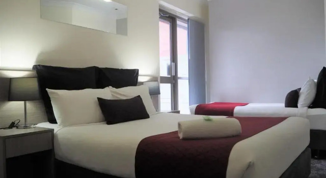 Двухместный номер Standard с балконом George Hotel Brisbane, Independent Collection by EVT