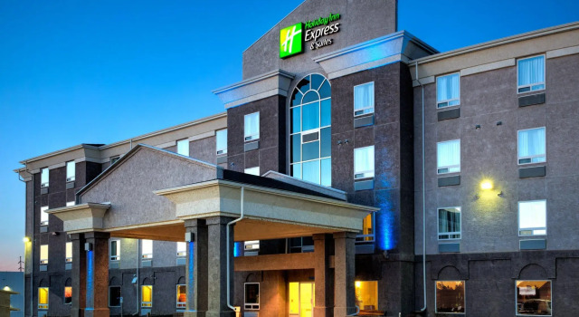 Holiday Inn Express Hotel & Suites Prince Albert, Book Hotel Prince Albert Saskatchewan
