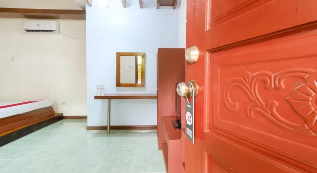 Altheas Place by RedDoorz, Prenota Hotel Città di Puerto Princesa 