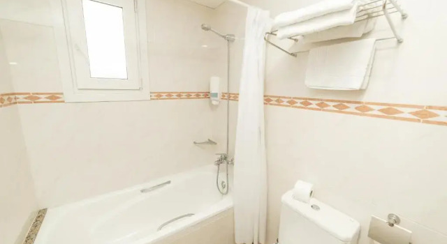 Номер Economy Hotel Arena Prado