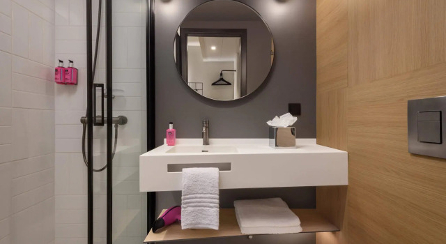 Двухместный номер Standard с видом на город Moxy Lisboa Oriente