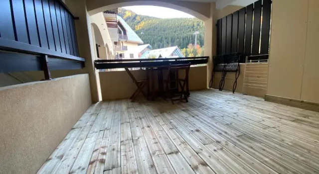 Poutran 2, studio 4 personnes au pied des pistes avec grande terrasse, Rezerwuj Apartament Les Grandes Rousses Owernia