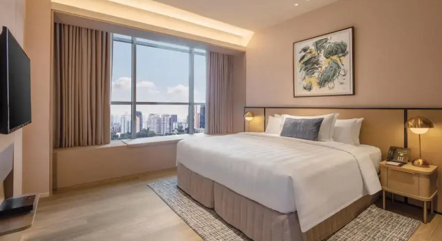 Standardní podkrovní apartmá pokoj 2 pokoje s balkonem Pan Pacific Serviced Suites Orchard