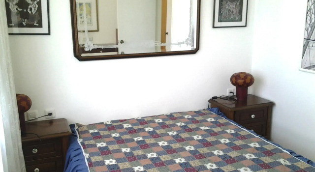 Апартаменты с 2 комнатами One Bedroom and One livingroom Apartment with full kitchen and full bath