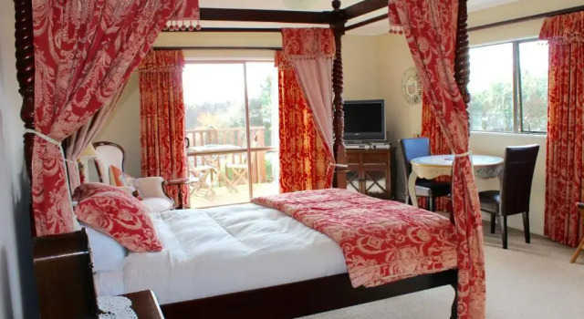 Двухместный номер Standard Tudor Manor Bed & Breakfast