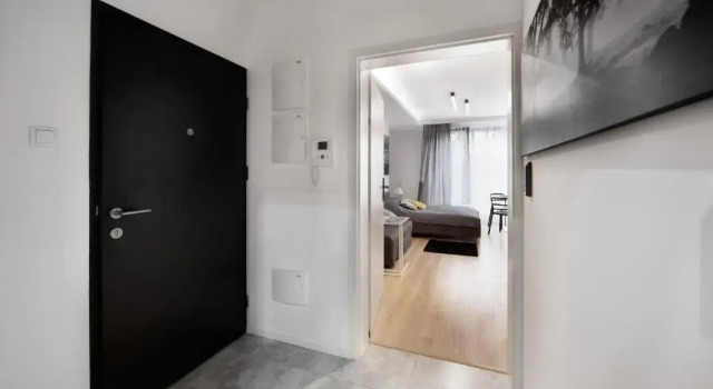 SilverApartments, Забронировать Апартаменты/квартира Воля Варшава, рядом с Варшавский торговый центр