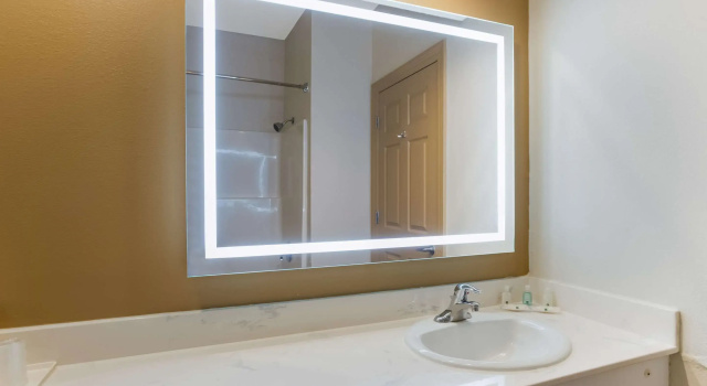 Двухместный номер Standard Quality Inn & Suites Pearl-Jackson