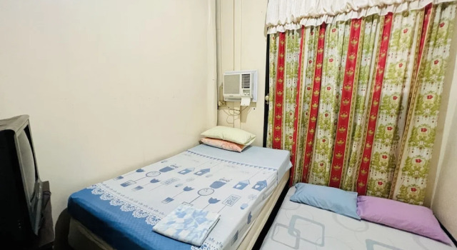 Трёхместный номер Standard King Henrys Transient House
