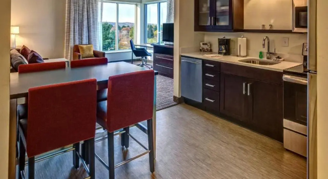 Люкс Residence Inn by Marriott Blacksburg-University