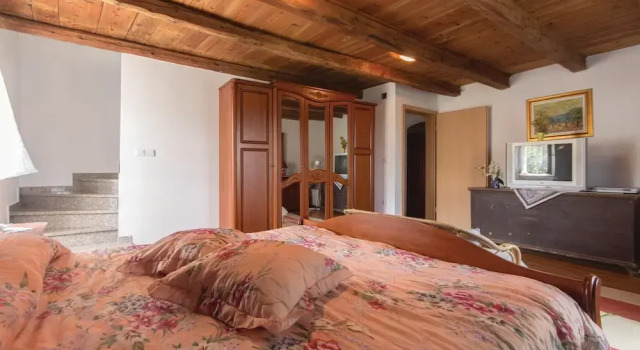 Amazing Home in Rakalj With 4 Bedrooms and Outdoor Swimming Pool, Rezervați Hotel Rakalj Istria