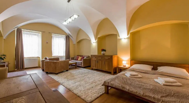 Apartmany Kolegium, Забронировать Отель Прешов Northeastern Slovakia