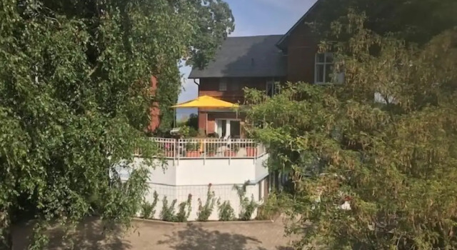 Двухместный номер Standard с балконом и с видом на сад Kleines Strandhotel