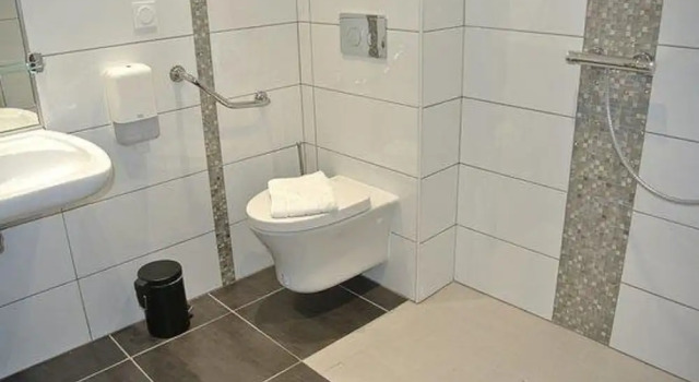 Standard Dreier Zimmer Hotel Castellum
