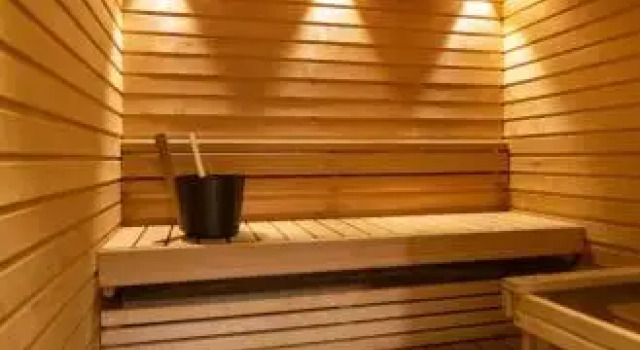 Ettomies II, Rezervovat Hotel Ylläsjärvi Ylas