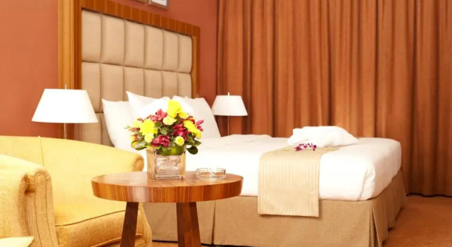 Люкс Deluxe Family Отель City Seasons Al Hamra Hotel