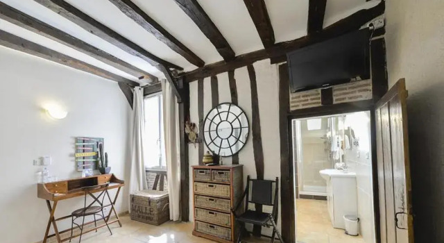 Номер Standard Hôtel-Restaurant-Chambre Insolite Spa - Le XII de Luynes