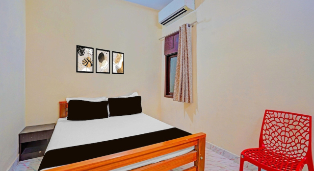 Classic With Twin Beddelmon Residency