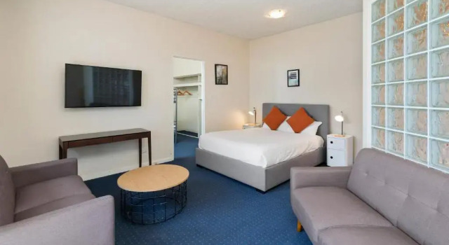 Номер Standard с видом на залив North Pier Hotel
