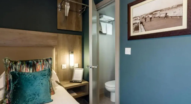 Номер Superior Hotel No 8
