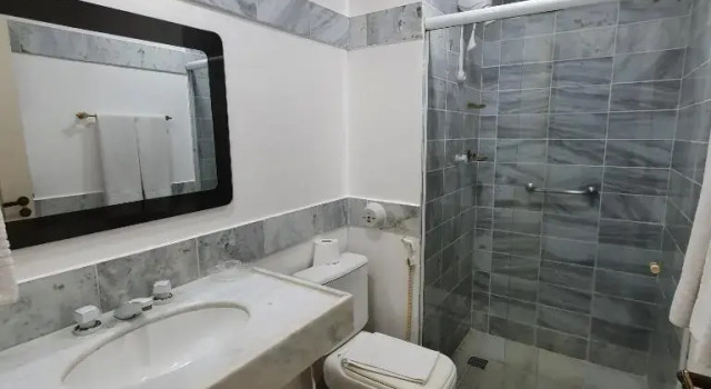 Четырёхместный номер Standard Grand Ville Hotel