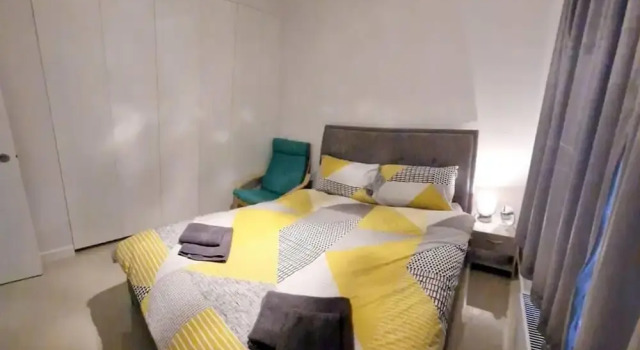 Modern 3-bed House in Surrey Quays, Забронировать Отель Отели Англии 3 звезды, 3*