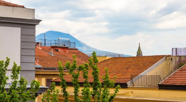 Duomo Charme Studio by Wonderful Italy, Забронировать Апартаменты/квартира Апартаменты Неаполя, рядом с Accademia di Belle Arti di Napoli, Апартаменты/квартира