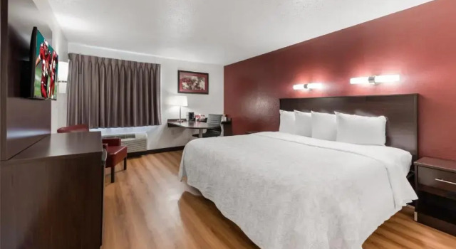Номер Superior Red Roof Inn PLUS+ Columbus - Worthington