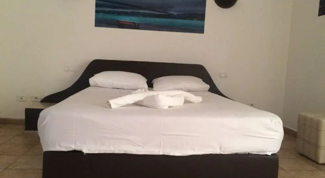 İstanbul Hotel&Restaurant, Book Hotel Hotels in Nouakchott with Parking, Parking