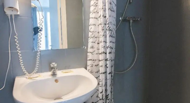 Номер Standard Hôtel de Bordeaux