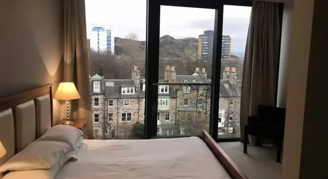 VIP Apartments, Забронировать Апартаменты/квартира Эдинбург Midlothian, рядом с Национальный музей Шотландии
