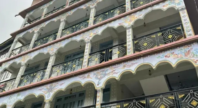 Golden Kang Lachen, Rezerwuj Hotel Hotele w Lachen z parkingiem, Parking
