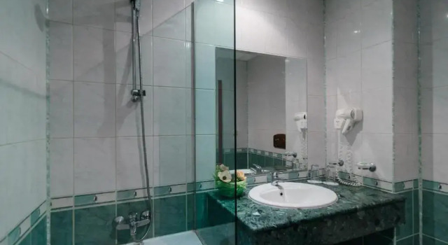 Run of House Atlant Hotel