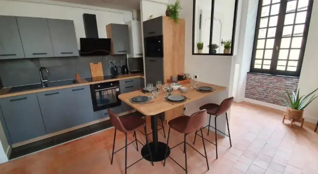 Апартаменты с 2 комнатами Appartement Duplex au Coeur du Centre Historique