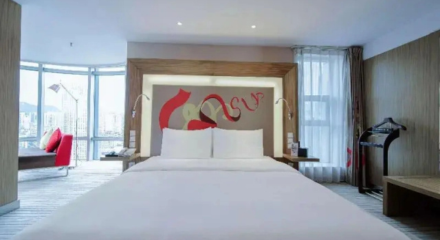 Двухместный номер Premier с видом на город Novotel Guiyang Downtown