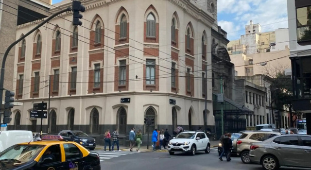 Tia Apartment/Retiro 4 amb, cerca Teatro Colon, Rezerwuj Apartament Retiro Buenos Aires
