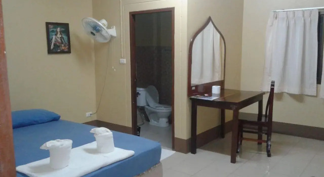 Klong Son Hotel
