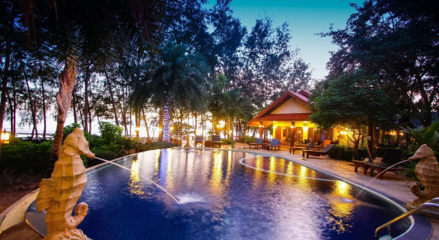 Люкс Rocky Point Resort