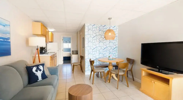Четырёхместный люкс с видом на океан Kebek 3 Oceanside Motel