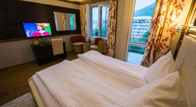Номер Standard с видом на озеро Hotel Golden Spirit
