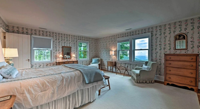 Amazing Historic Home w/ Stunning Mountain Views!, Reserva ahora Casa o chalet Blowing Rock 