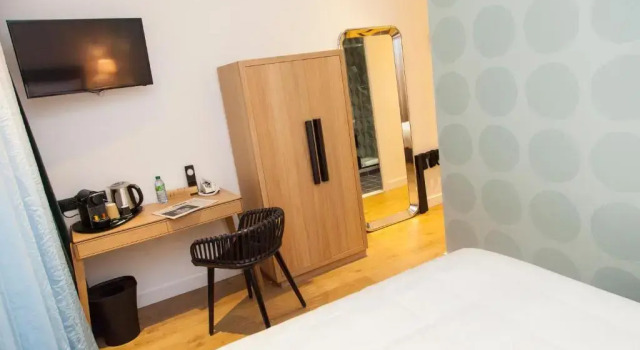 Одноместный номер Classic The Originals Boutique, Hôtel Le Lion, Clermont-Ferrand